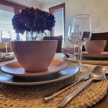 Apartment Lesna 10 *