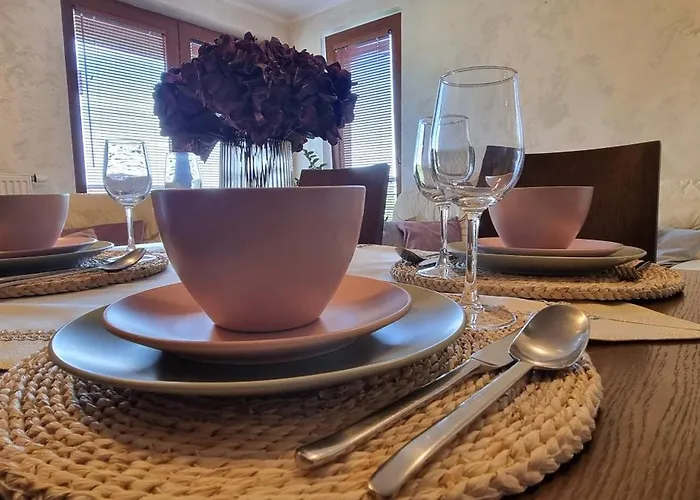 Apartment Lesna 10 *